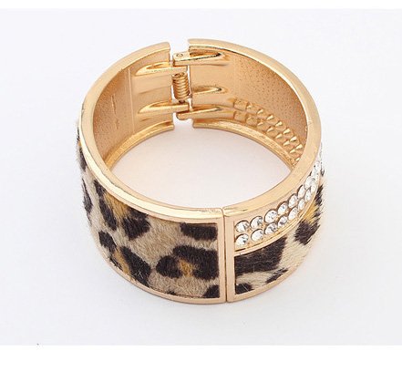 Asma Jewel House Beautiful Leopard Pattern Alloy Cuff Bangle Bracelet for Women