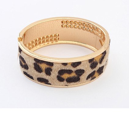 Asma Jewel House Beautiful Leopard Pattern Alloy Cuff Bangle Bracelet for Women